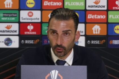 video elias charalambous inteapa la conferinta dupa fcsb bologna sa verifice nu de asta avem var ce spune despr 68fb1a0f3bf77