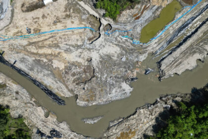 zeci de persoane ramase fara un loc de munca dupa dezastrul de la salina praid vor primi bani de la stat ce sume sunt acordate 68f1028e509f0