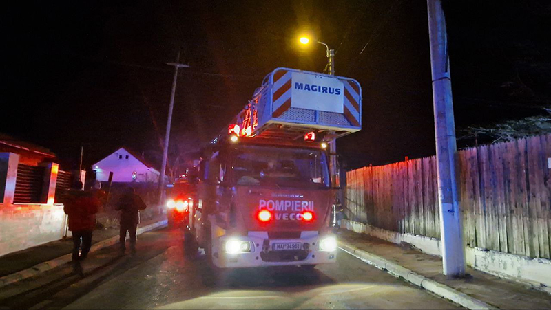 accident rutier la medgidia un autoturism a lovit o cutie de gaze 6925ee221cf6c