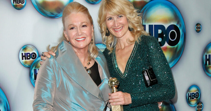 actrita diane ladd mama laurei dern a murit la varsta de 89 de ani 6911abb540fb3