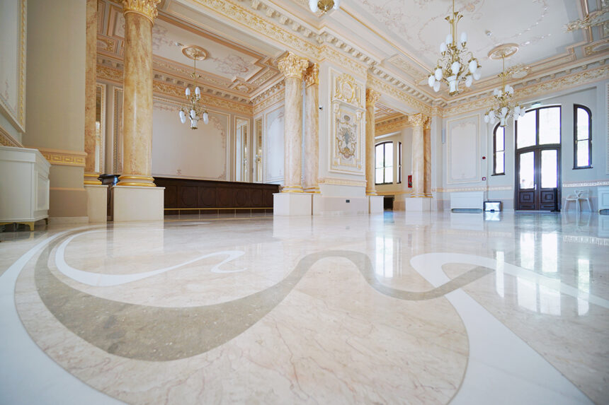 afaceristii interesati sa inchirieze cafeneaua din cazino pot depune ofertele pana pe 12 decembrie iata criteriile de evaluare 6926e0bbbde99