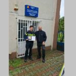 agentul marius alexandru lataretu din politia amzacea recompensat cu placheta de merit a demonstrat calitati demne de aprecierea si respectul colegilor 690c90cc7dff4