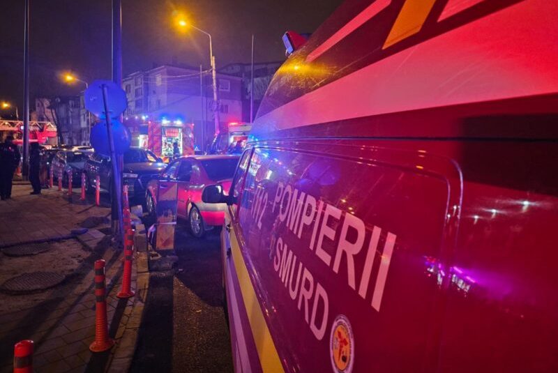 alerta pe bulevardul aurel vlaicu din constanta a luat foc un apartament pompierii intervin cu mai multe autospeciale 6908e27fd3067