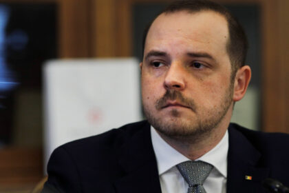 alexandru rogobete anunta ca se lucreaza la o platforma digitala pentru feedback de la angajatii din sistemul medical si pacienti 690c2c7a2649c