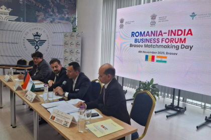 ambasadorul indiei in romania a mers cu trenul la brasov la o conferinta dar s a stricat locomotiva si a intarziat doua ore 690b75a7884cd