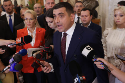 aur ataca guvernul bolojan cu doua motiuni simple vizati sunt ministrii energiei si transporturilor ce li se reproseaza demnitarilor 6914acb52a75d