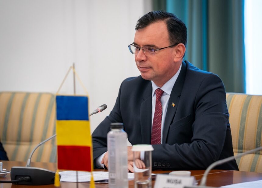 bogdan despescu semnal de alarma dupa taierile de salarii pregatite de guvernul bolojan reducerile cheltuielilor din mai trebuie evaluate atent 6920b6453ec73