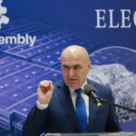 bolojan spune ca a primit plangeri de la marii investitori ca impozitul pe cifra de afaceri inhiba investitiile 6920a6150fb33