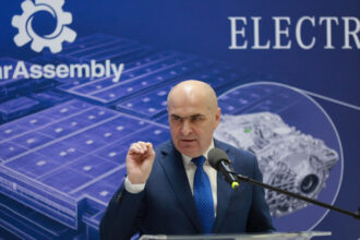 bolojan spune ca a primit plangeri de la marii investitori ca impozitul pe cifra de afaceri inhiba investitiile 6920a6150fb33