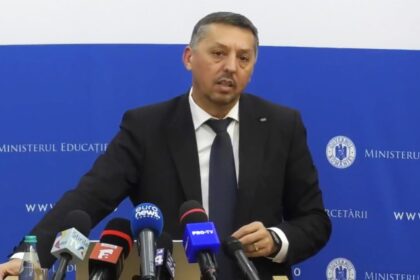 bursele pentru elevii medaliati international eliminate parintii pregatesc un proces impotriva ministerului educatiei 69186728acb72