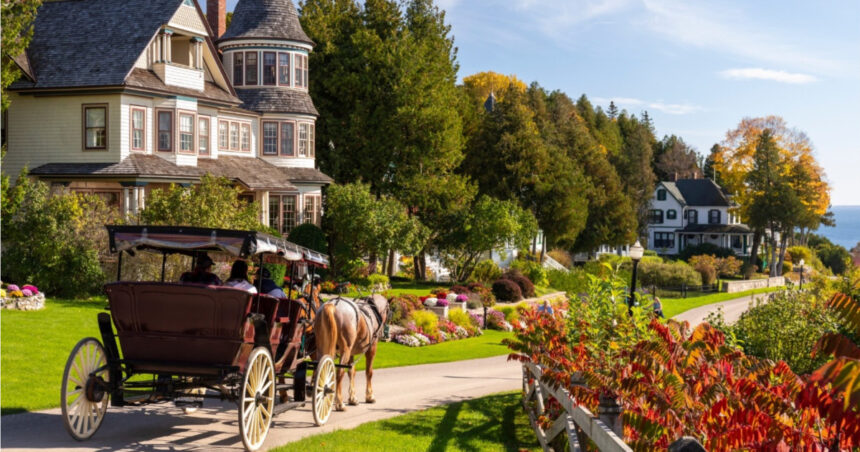 calul este rege insula din capitala mondiala a masinilor care a interzis automobilele inca de cand au fost inventate 6911ae1cc88c6