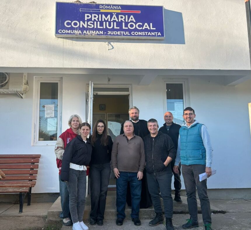 caravana arhiepiscopiei tomisului a ajuns in comuna aliman primarul george nicola pachetele vor fi distribuite copiilor din familiile vulnerabile 692499084110c