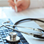 ce pedeapsa a primit o doctorita care a luat mita de 34 de ori femeia si a recunoscut vinovatia 69299df8088cd