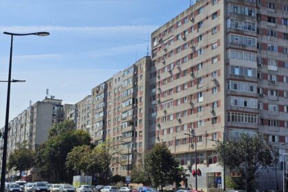 ce pot face locatarii unui bloc cand un vecin ocupa abuziv spatiile comune precum uscatorul sau boxa 6917de96e2ce6