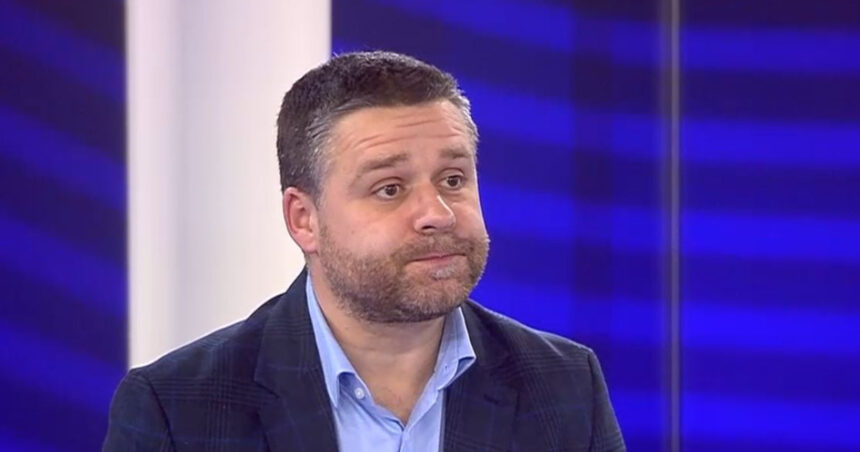 ciprian ciucu ii da replica lui catalin drula in scandalul sondajelor eu sunt in competitie cu baluta sa fie clar 69202c30892de