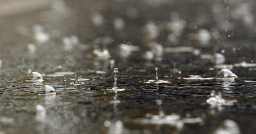 cod galben de inundatii pe rauri din sase judete de vineri seara hidrologii avertizeaza asupra viiturilor rapide 69203ccd2b9f0