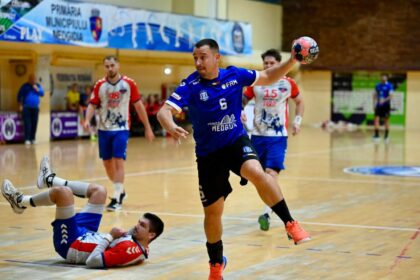 derby de zile mari intre cs medgidia si steaua bucuresti in sala sporturilor iftimie ilisei 69186fb809a74