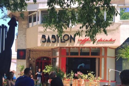 disputa in instanta pe tema regulamentului activitatilor comerciale din constanta continua reclamantii inclusiv felicia ovanesian au pierdut o cerere 690bf30a0b083