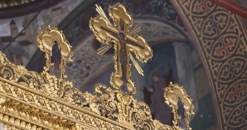 doi tineri au furat sistemul de sonorizare in valoare de 6 000 de euro al unei biserici din sibiu cum au fost prinsi 691c87927ef87