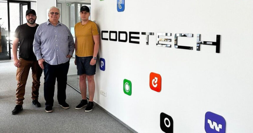 drept la replica al reprezentantilor core group ne am intersectat o singura data cu domnul georgescu pur incidental 692179642b3cc