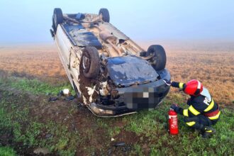 echipajele medicale in alerta un autoturism s a rasturnat intre topalu si tichilesti 690847e7dd232
