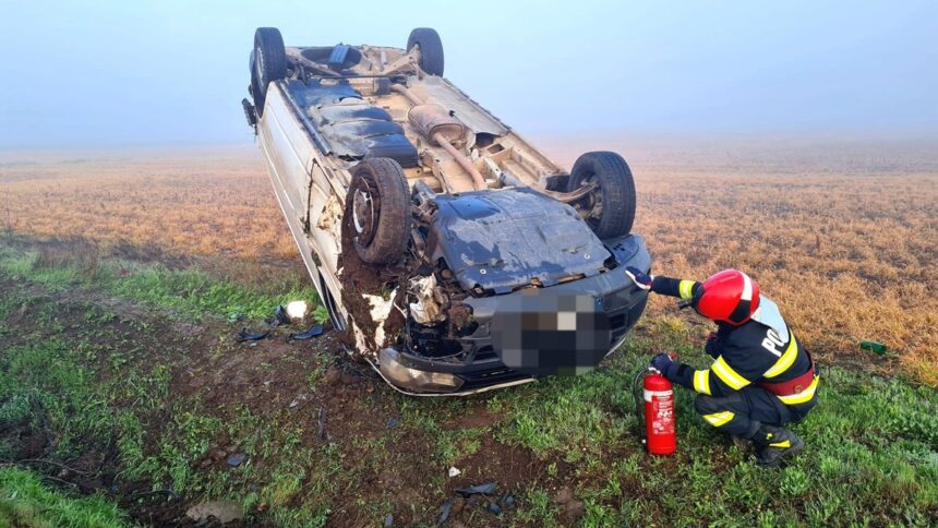 echipajele medicale in alerta un autoturism s a rasturnat intre topalu si tichilesti 690847e7dd232