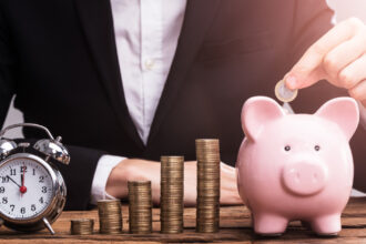 economiile romanilor au crescut in octombrie cat valoreaza de fapt banii din conturi potrivit bnr 6925a154e60a7