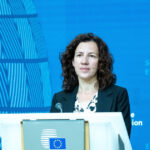 erasmus 2026 primeste un buget record de 52 miliarde de euro roxana minzatu sunt bani investiti inteligent 6915b44e7bf11