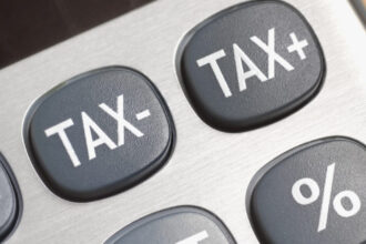 exclusiv constantin toma taxele locale vor creste in 2026 cu peste 75 primariile vor incasa mai putin 691b10a446247