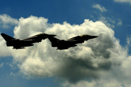 exclusiv de ce n au tras avioanele de lupta in drona care a survolat estul romaniei mosteanu nu putem sa tragem fara a ne gandi la consecinte 69262b9d11a38