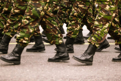 exclusiv premierul bolojan ministerul apararii trebuie sa isi faca o analiza de cheltuieli la voluntari trebuie inceput cu un numar mai mic 6928c743a5ede