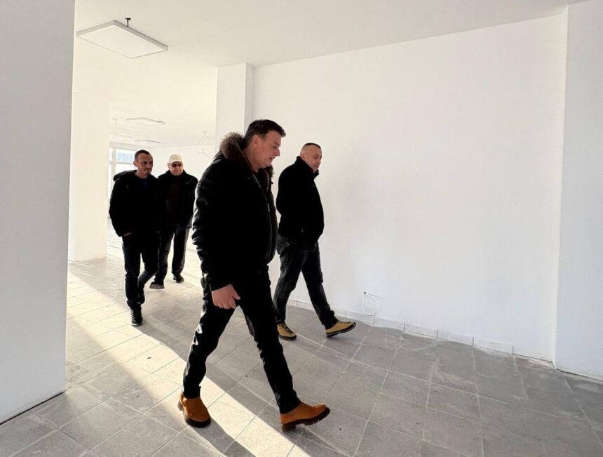 florin mitroi presedintele cjc a verificat lucarile la centrul pentru persoane cu alzheimer din agigea 6925b25a68404