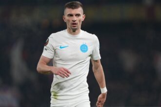 florin tanase sifonul lui gigi becali la fcsb patronul ros albastrilor a intervenit la tv 691473f3b8269