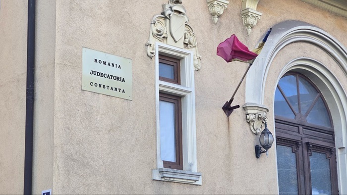 fostul director al unui liceu din constanta suspectat de inselaciune iata cand se vor pronunta judecatorii 692b422a75540