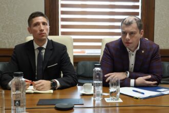 foto coordonatorii retelei transeuropene de transport vizita oficiala in portul constanta 690a37933c37b