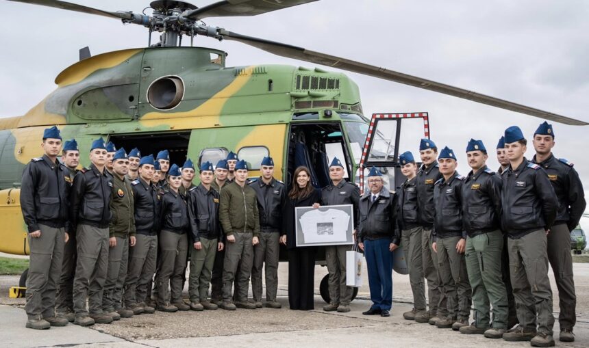 foto simona halep prezenta la baza 57 aeriana mihail kogalniceanu la omagierea capitanului aviator constantin cantacuzino 6919f4865c35c