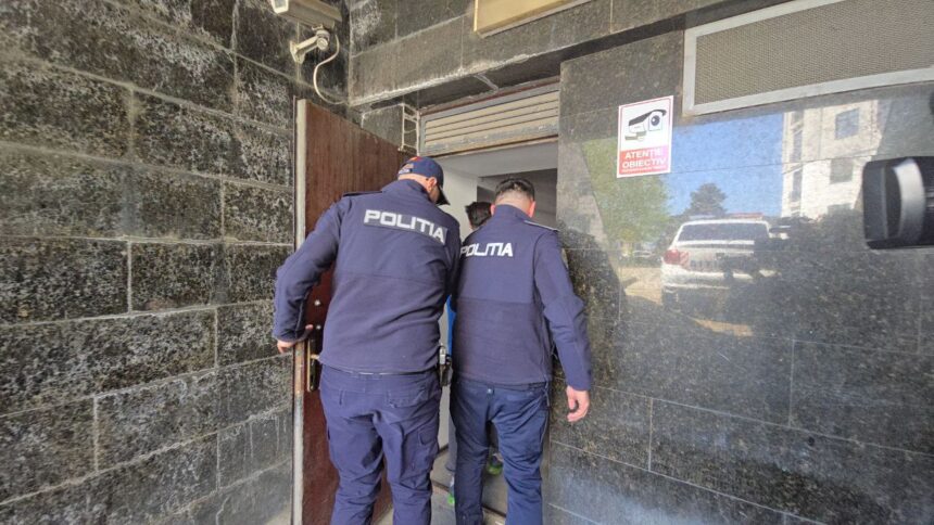 foto trafic de narcotice langa gara cfr constanta trei persoane au fost incatusate 6908953d6f5b5