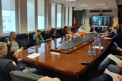 foto unanimitate in sedinta consiliului local mangalia vezi aici ce proiecte au fost retrase de pe ordinea de zi 69298aa8142ec