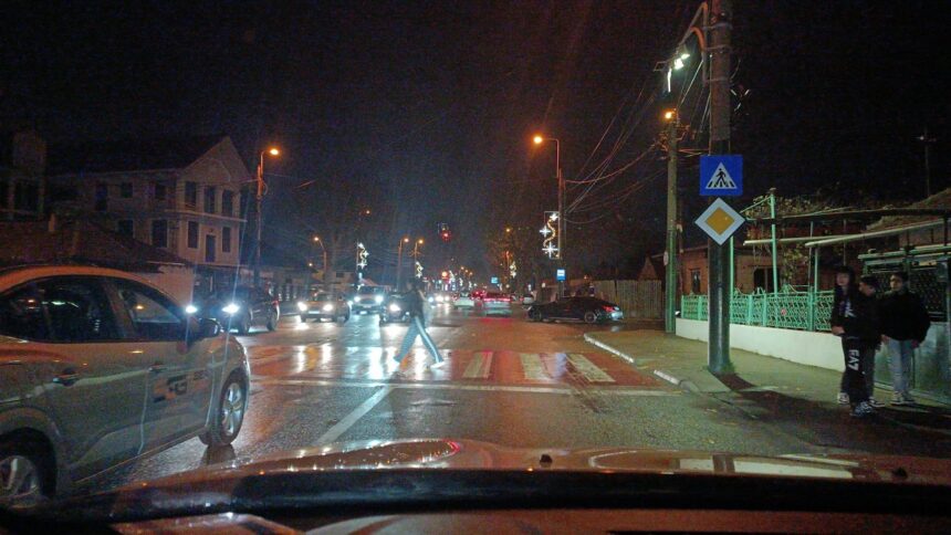foto video constanta intra in atmosfera sarbatorilor primaria a inceput aprinderea luminilor de craciun in oras 691e0fb6764b6