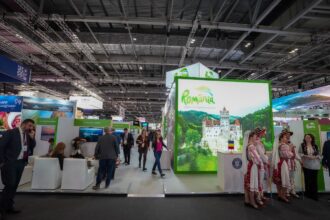 foto video omd mamaia constanta a cucerit wtm londra farmecul litoralului romanesc a fost prezentat turistilor britanici 690c71210c812