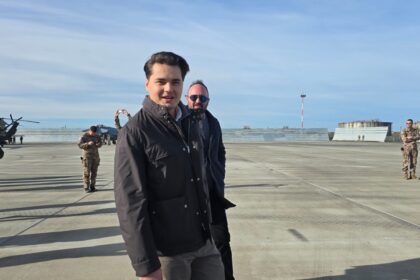 foto video selly prezent la baza 57 aeriana mihail kogalniceanu unde soldatii americani vor celebra ziua recunostintei in weekend 692581255ca69