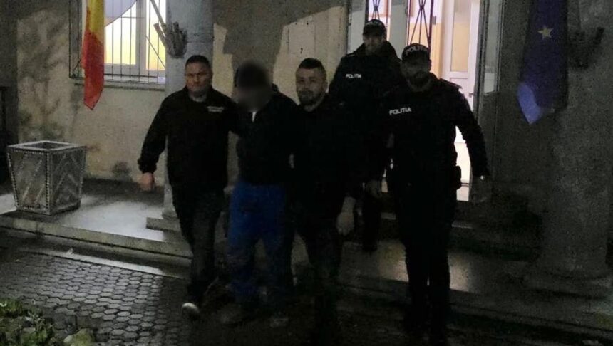 foto video un barbat din medgidia incatusat dupa ce a urmarit o femeie pe strada si a pipait o iata unde s a intamplat totul 6911b04a95f58