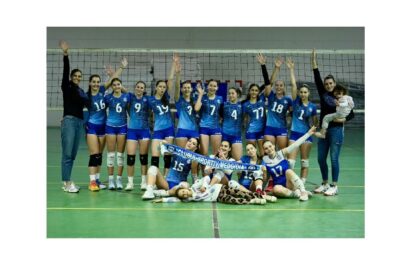 foto voleibalistele de la cs medgidia au invins echipa de la cs navodari dupa un meci maraton de cinci seturi 69230bef983d2