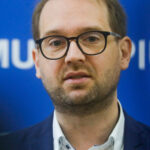 fritz daca psd crede ca deficitul si problemele cu bugetul o sa dispara doar pentru ca nu mai este bolojan se insala 690919e419f3c