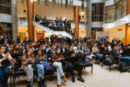 fundatia tinmar sprijina performanta elevilor din bucuresti 865 de burse de merit pentru copii din sectorul 2 69160c3245c73