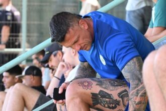 galerie foto ii poate lua titlul lui stelea de arnold de romania cum arata fostul fotbalist 6913b61b30aab