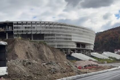 galerie foto imagini spectaculoase cea mai mare sala polivalenta din romania prinde contur 690c8aefdc6a0