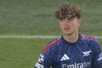 galerie foto istorie in champions league a batut recordul imediat dupa ce a pasit pe teren la 15 ani 690a586746fa3