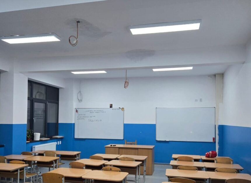 galerie foto update ce spun reprezentantii unitatii de invatamant continua problemele la scoala gimnaziala nr 7 remus opreanu parintii reclama ca elevii invata in frig si mucegai 6913485d5bedd