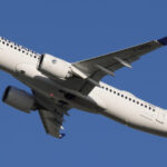 gestul aparent banal care te poate costa 20 000 de euro in avion companiile aeriene franceze introduc cele mai dure sanctiuni 692c480af403a